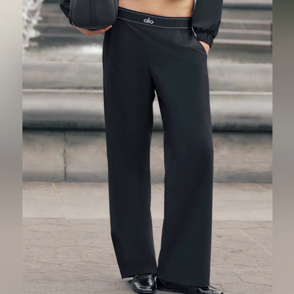 ALO Yoga Women's Black Track Pants - Picture 1 of 2